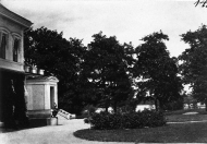 Herrgården och parken