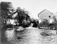 Kvarn och såg
