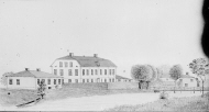 Exteriör av herrgården. Elfkarleö