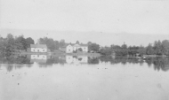 Herrgården och sjön