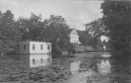 Bruksdammen och slottet